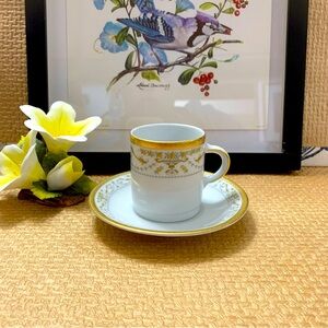 Tirschenreuth Demitasse cup and saucer Gold & white
Espresso cup and saucer